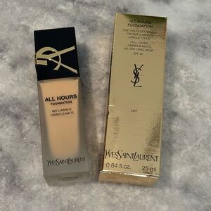 YSL All Hours Foundation LW7